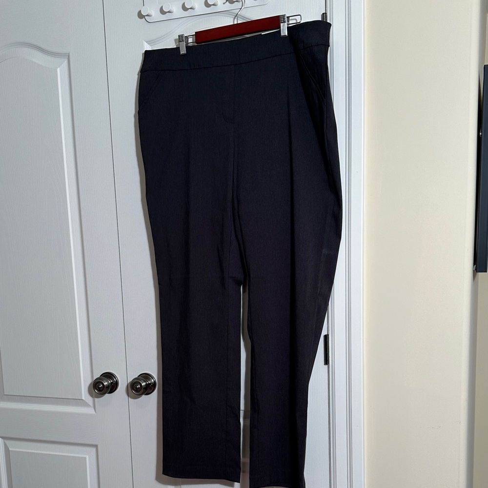 Michel Studio Elegant Charcoal Grey Trousers